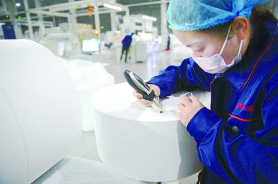 防疫物資生產忙