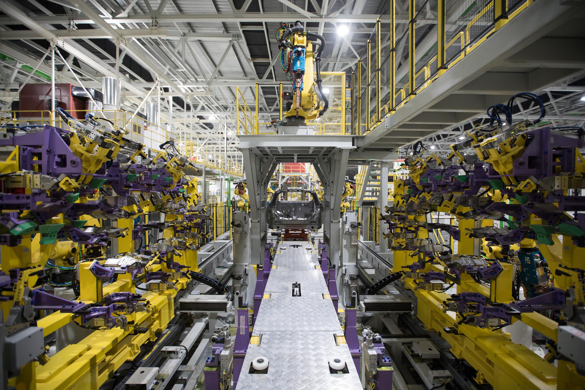 探秘威馬工廠 生產(chǎn)線與生產(chǎn)資質(zhì)已全面就緒，銷售蓄勢待發(fā)